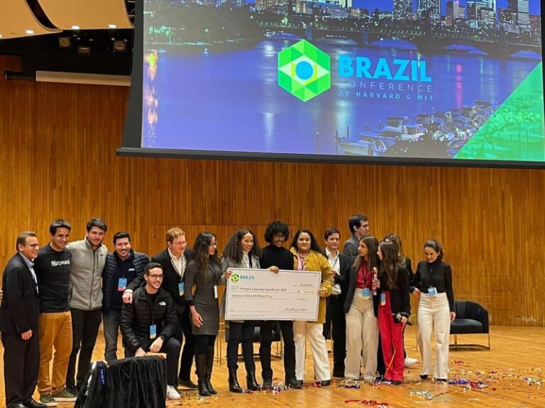 Winner of the HackBrazil of Brazil Conference at Harvard & MIT.
